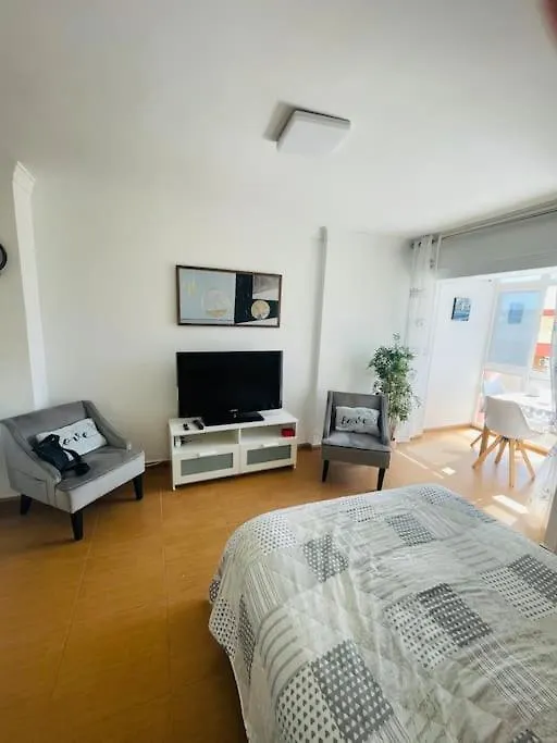 Luminoso Estudio C Magnificas Vistas, Recp 24 Hs Appartement Benalmádena